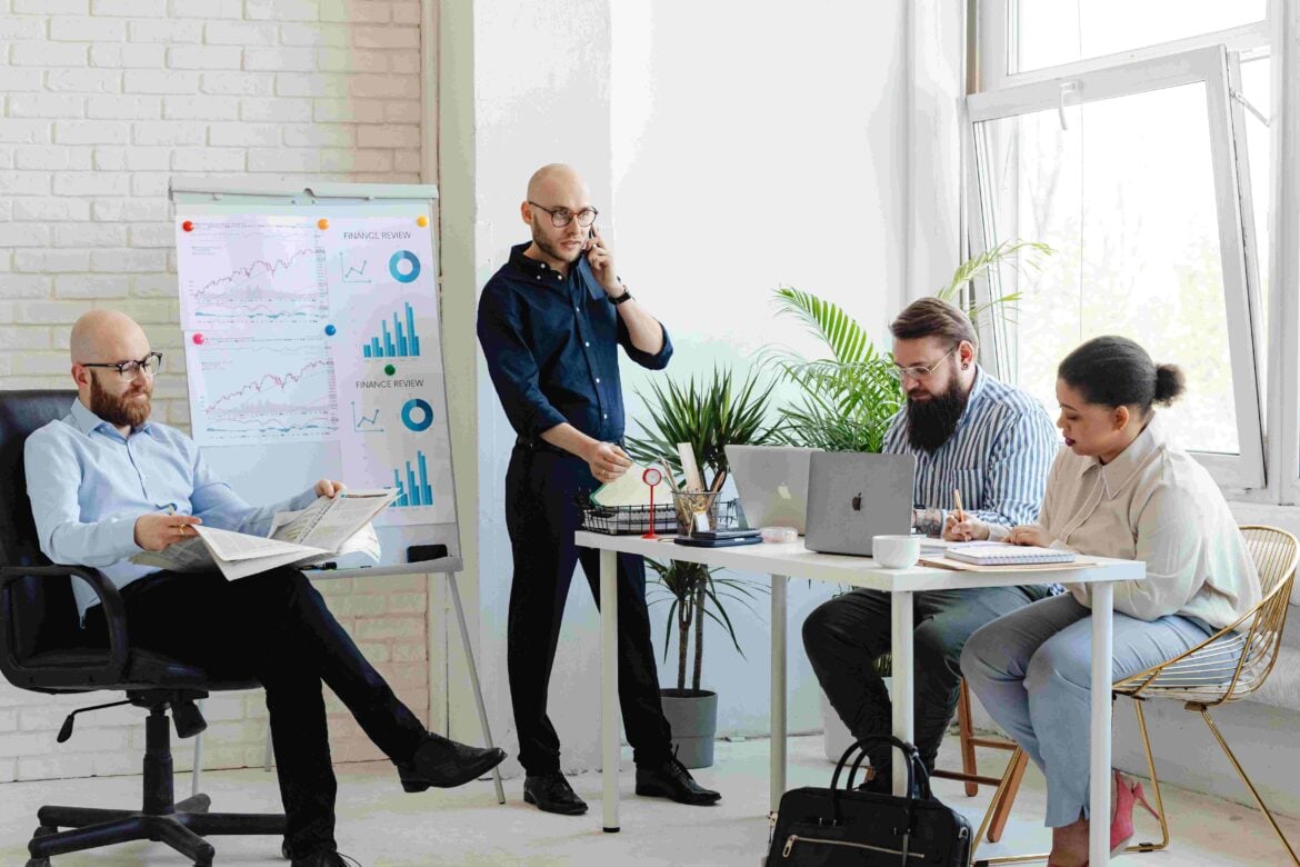 dealership four day workweek turnover 4x10 schedule